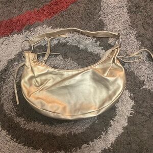 Women’s Y2K gold Shoulder Bag